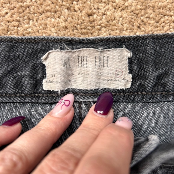 Free People Maggie Mid-Rise Straight Leg Jeans - Picture 3 of 4